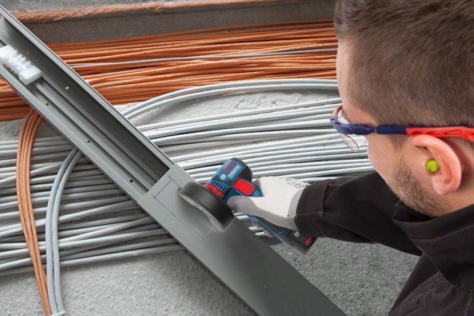 Hovedbilde Bosch Vinkelsliper GWS 12V-76 Solo