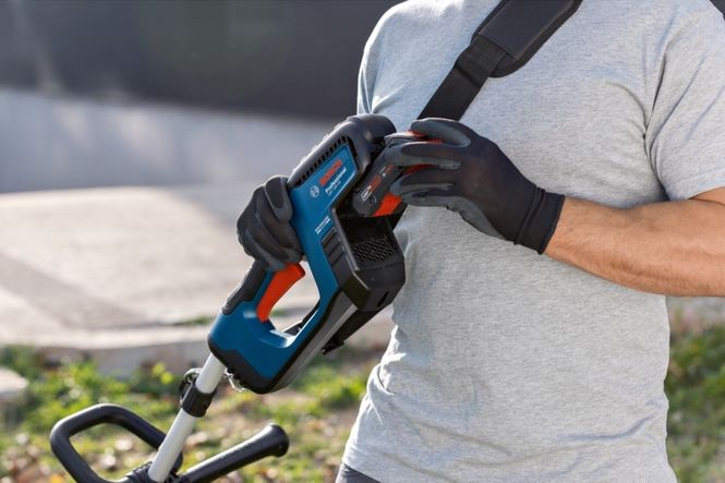 Hovedbilde Bosch Gresstrimmer GRT 18V-33 33Cm Solo
