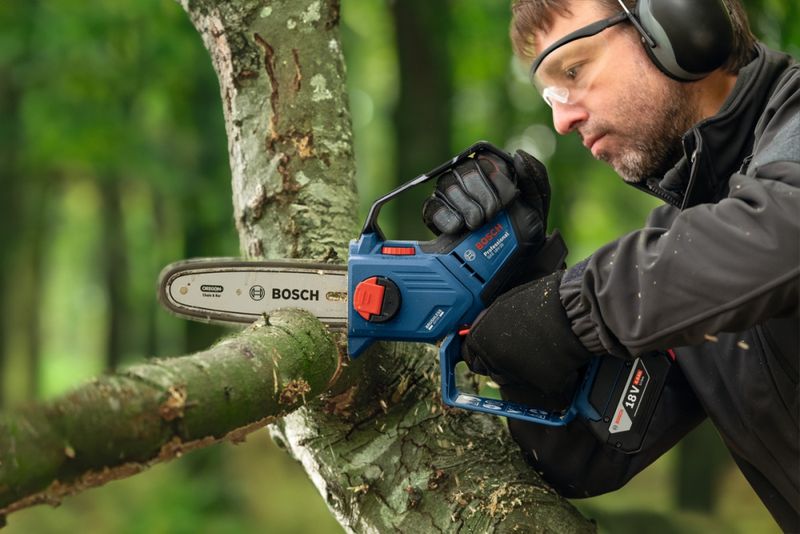 Bosch Kjedesag GKE 18V-20 Solo