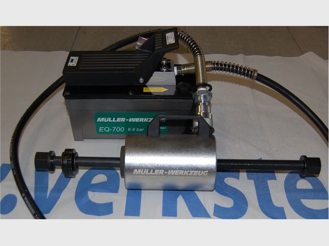 Hovedbilde EQ-320/700 Hydraulisk pressesats med trykkluft